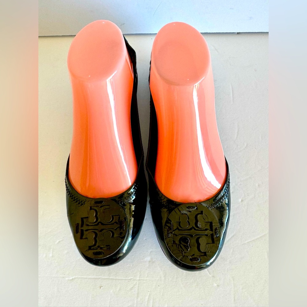 TORY BURCH Black Logo Flats